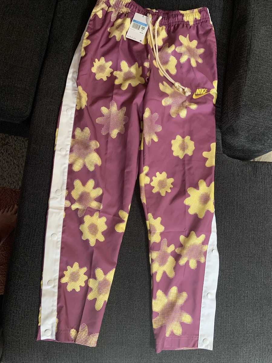 Nike flower hotsell pants