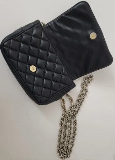 Carolina Herrera Quilted Black Small Crossbody Handbag - Image 3 of 4