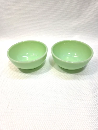 Vintage Fire-King Jadeite Glass 5" Chili Bowl ~
