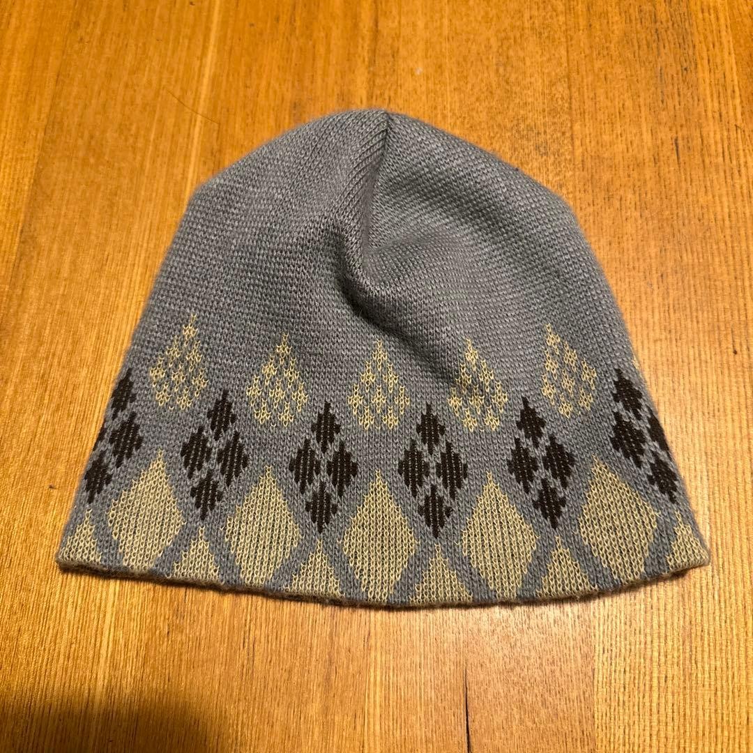 Volcom Gray Diamond Pattern Knit Hat - image 2