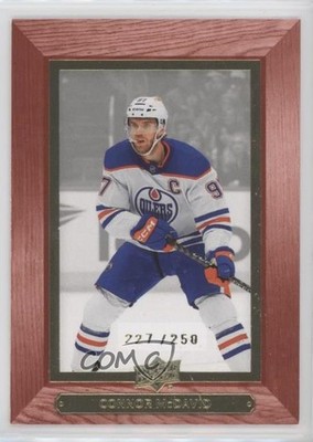 2023 Upper Deck Extended Series 2003-04 Beehive Red 227/250 Connor McDavid 14e8