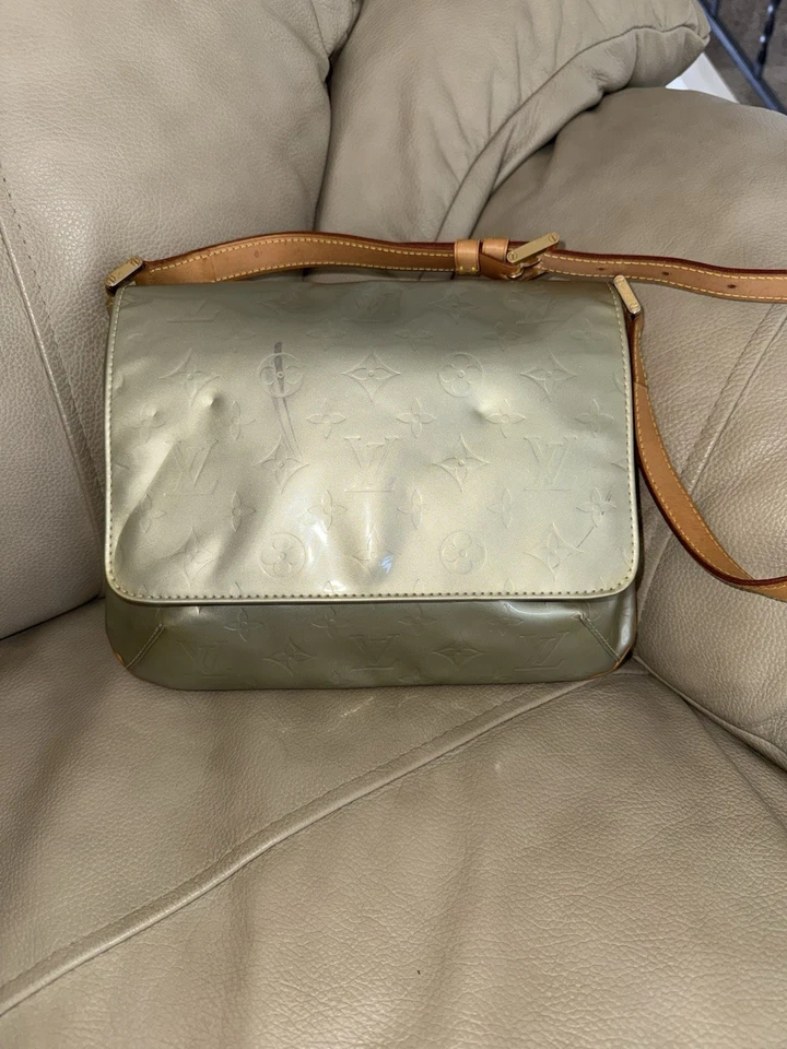 Bolso de Hombro Louis Vuitton Vintage Vermis Thompson Street Charol Foto 2 de 4