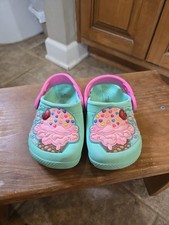 RARE Toddler Ice Cream Crocs Sz 6