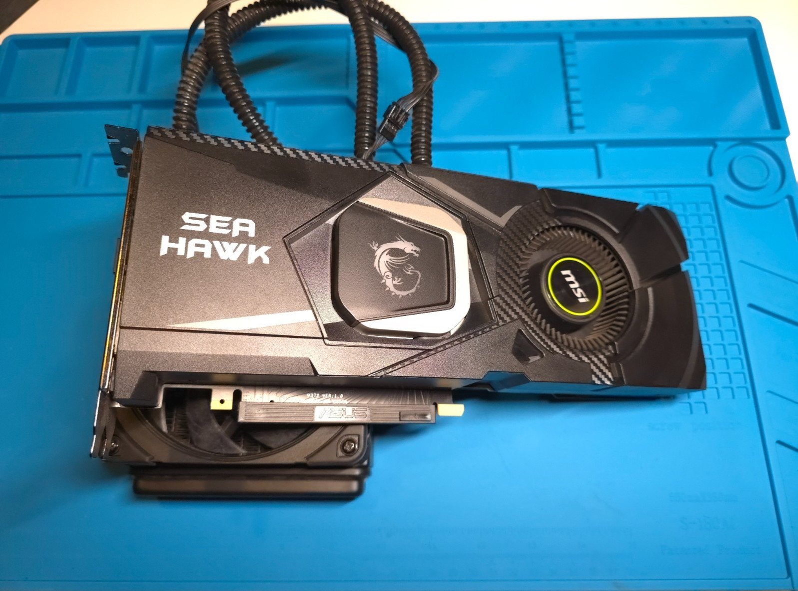 MSI GeForce RTX 2080 SUPER SEA HAWK X + Noctua