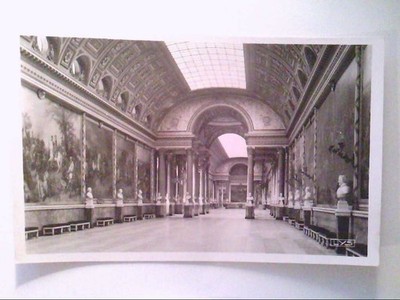 Versailles, Frankreich. Le Palais - La Galerie des Batailles. AK.