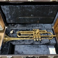 Yamaha YTR-637 Vintage Trompete Gold Lack Schilke Design Ära Gehäuse JDM