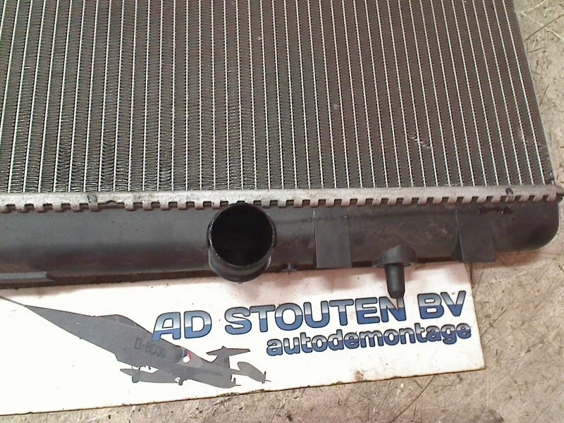 RADIADOR RADIADOR PEUGEOT 308 (4A/C) 2011 P9680533480 Foto 4 de 4