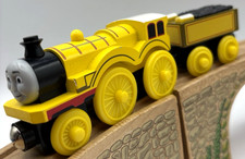 2006 Molly the Powerful Yellow Engine with Tender Thomas Wooden Railway VGUC