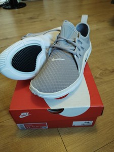 nike acalme trainers mens