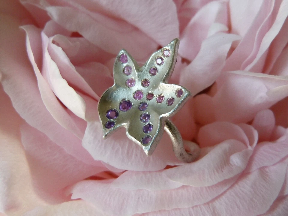 Anello IN Argento 925, Zaffiri Rose E Ametista, Taglia 50 - Immagine 2 di 4