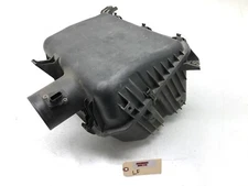 2014-2019 INFINITI QX80 AIR FILTER AIR CLEANER HOUSING W/ MAF SENSOR OEM.