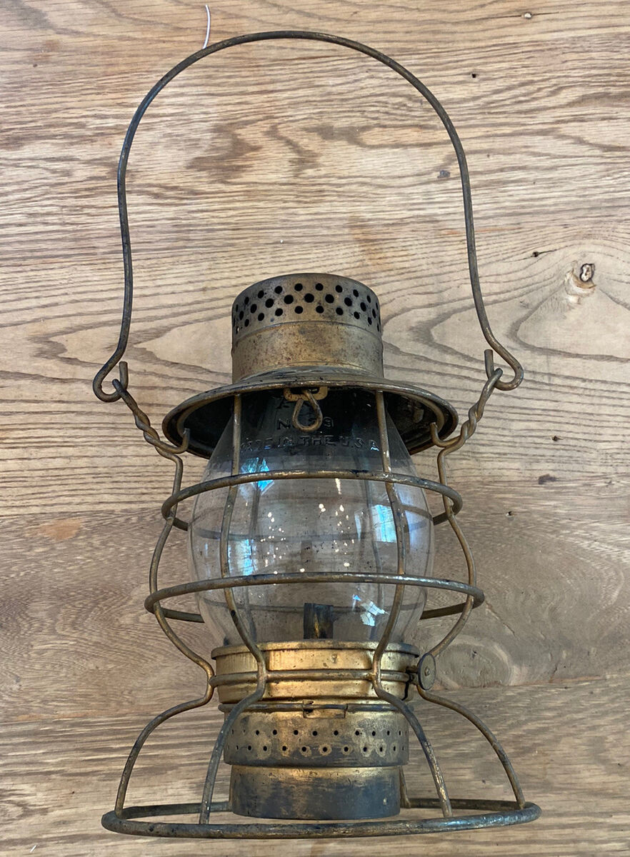 RARE RAYO NO.39 WB RR LANTERN & ORIGINAL EMBOSSED RAYO 39 RARE RAYO NO.39 WB RR LANTERN & ORIGINAL EMBOSSED RAYO 39