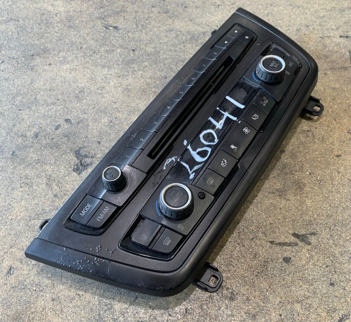 2012-2017 BMW 328i Radio Control Ac Heater Temperature Panel OEM 