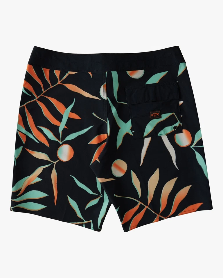 Boardshorts Billabong Sundays Pro para niño nuevos con etiquetas azul marino - talla 29" venta al por menor: $49,99 Foto 2 de 2