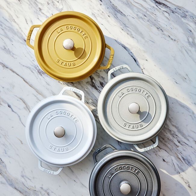 Staub Cast Iron 4 qt, Round, Dutch Oven, Citron