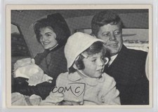 1964 Topps The Story of John F Jacqueline Kennedy Jackie Jr Caroline #48 7ut