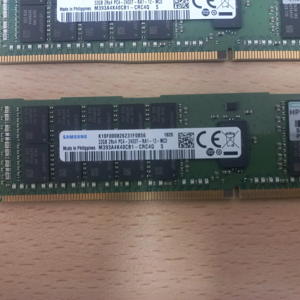 Samsung 32GB 2Rx4 PC4-2400T-RA1-12-MCO M393A4K40CB1-CRC4Q-CRC ECC Reg Server Ram - Image 2 of 2