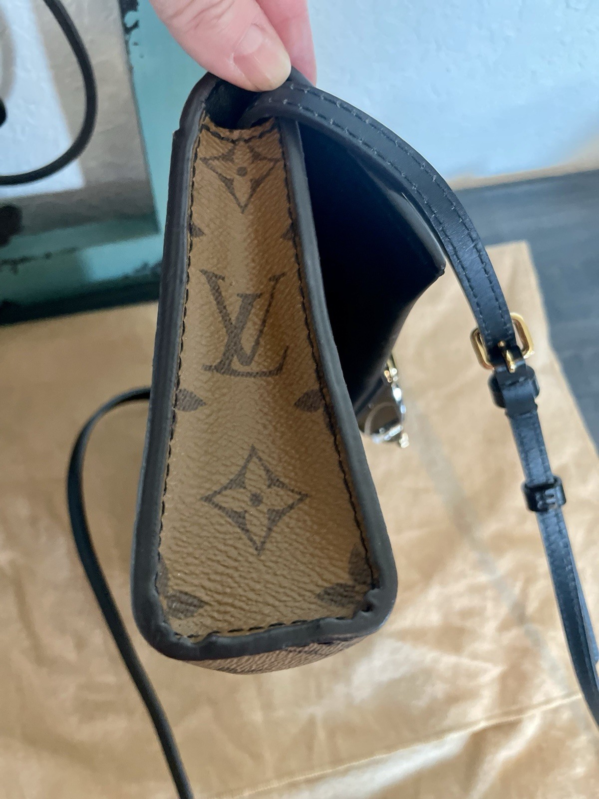 Louis Vuitton Reverse Monogram Clutch/Crossbody B… - image 10