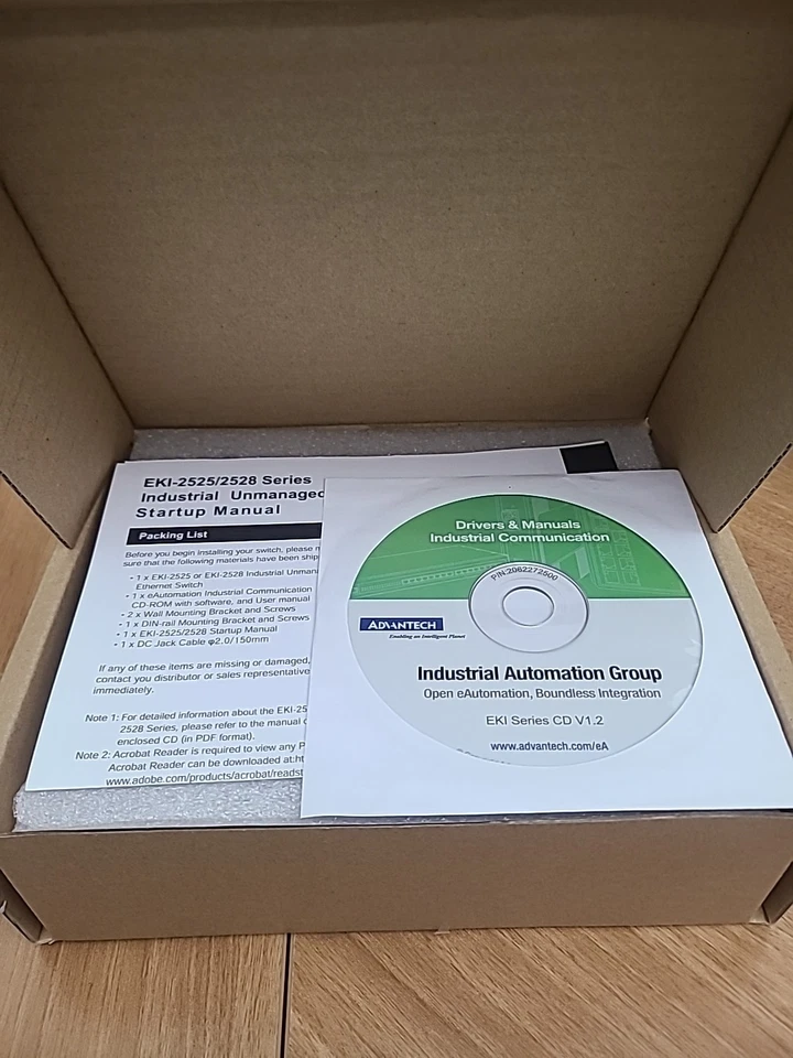 Advantech EKI-2528 8 Port Industrial Unmanaged Ethernet Switch - Image 2 of 3