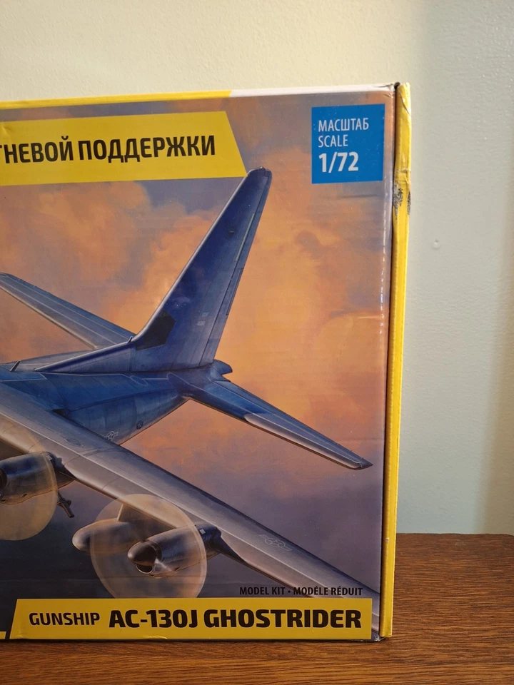 1/72 Zvezda AC-130J Ghostrider Gunship 7326 Foto 4 de 4