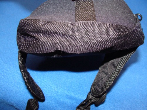 Coby CD-Player Tasche 7" x 6" mit 4 Taschen & verstellbarem Slide Lock Gurt gebraucht - Bild 17 von 20