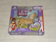 schleich 42431 andalusian fashion set