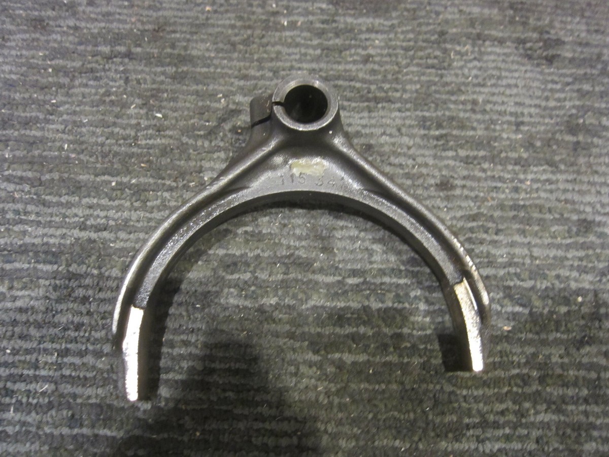 Ferrari 308, Mondial, 328 - Selector Fork For 1st & Reverse Gears