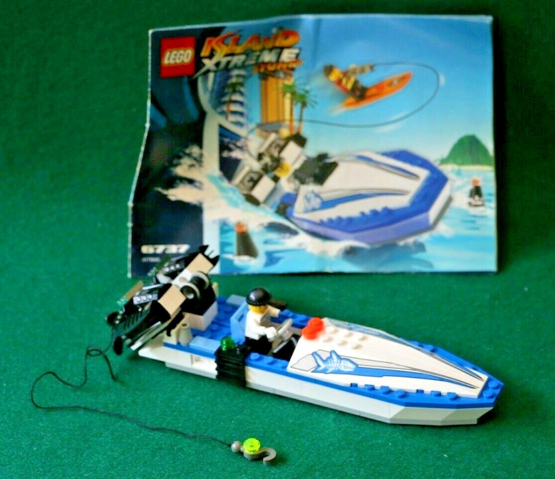 speed boat lego