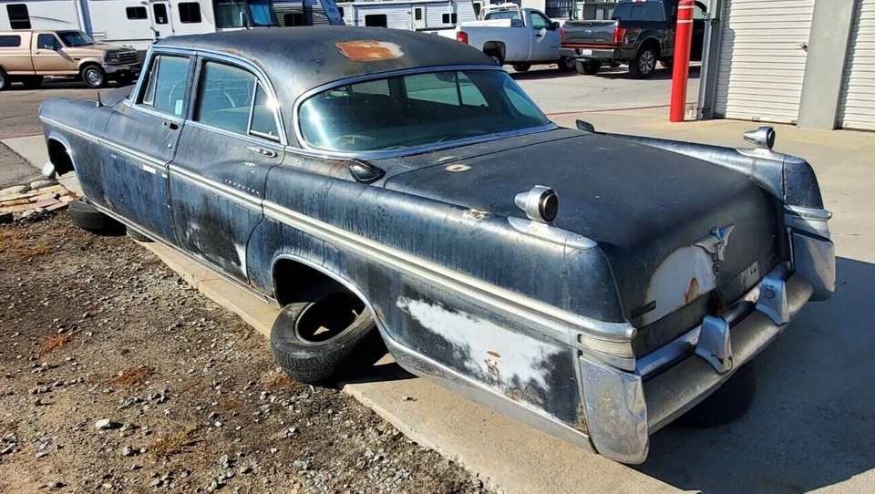 1956 Chrysler Imperial 4 двери седан - запчасти (читайте описание) - Изображение 4 из 4
