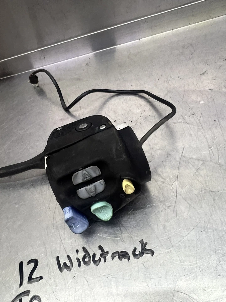 12 11 10 09 Polaris 600 IQ 900 800 RMK Interruptor de retroceso Cilindro maestro de freno Foto 4 de 4