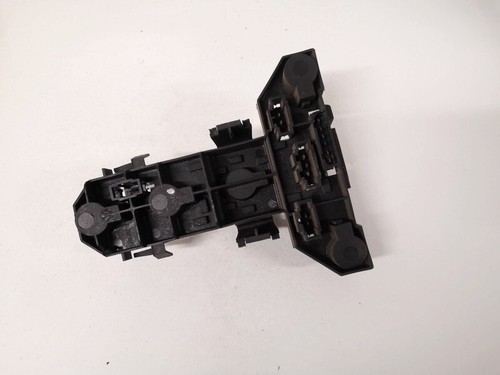 Volkswagen Golf 1998 Tailight Bulb Holder (Lamp Carrier) 1j6945257 #1516574-87