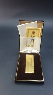 Fantastic Vintage Boxed 1960 70s Stylish Gold Dunhill Rollagas Cigarette Lighter