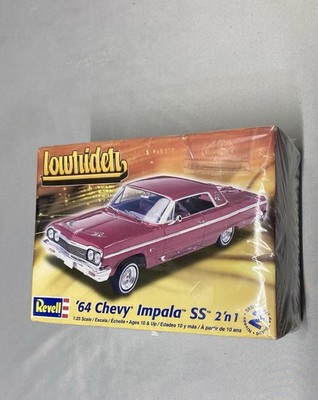 Revell 64 Impala Lowrider 1/25 Scale Diecast Model Car Collectible