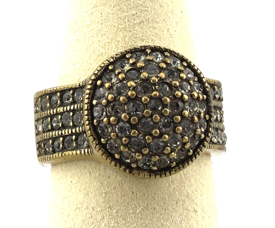 Heidi Daus Circle Ring Size 7 - image 2