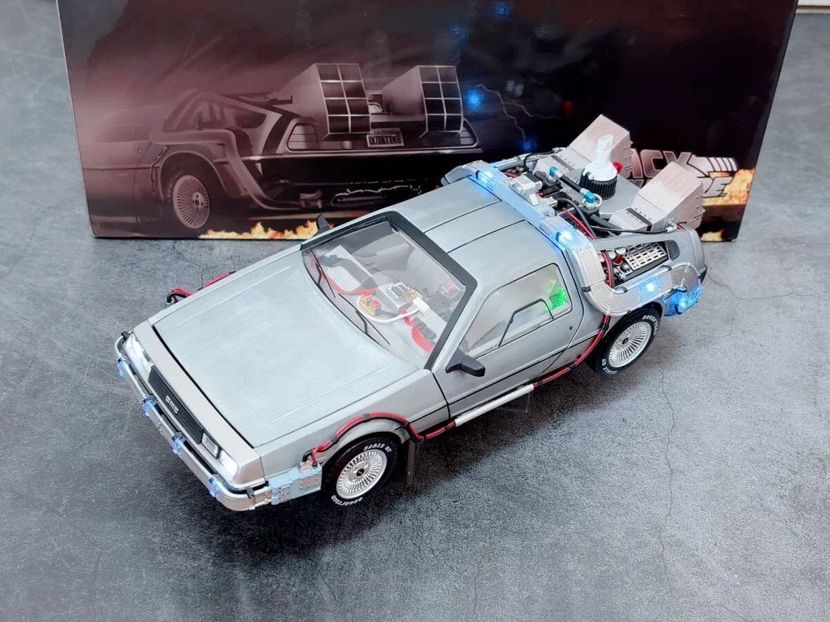 First Edition 1/18 Hot Wheels Back to the Future Edition ELITE