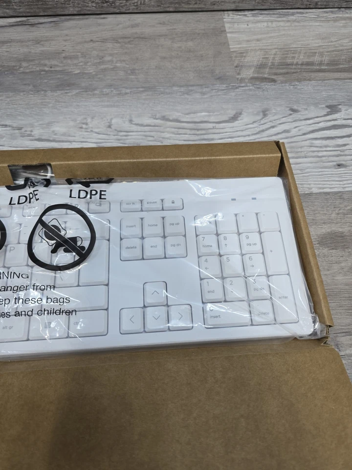 HP 125 White Wired Slim USB Keyboard US M52961-001 Model: TPA-L001K NEW - Image 4 of 4