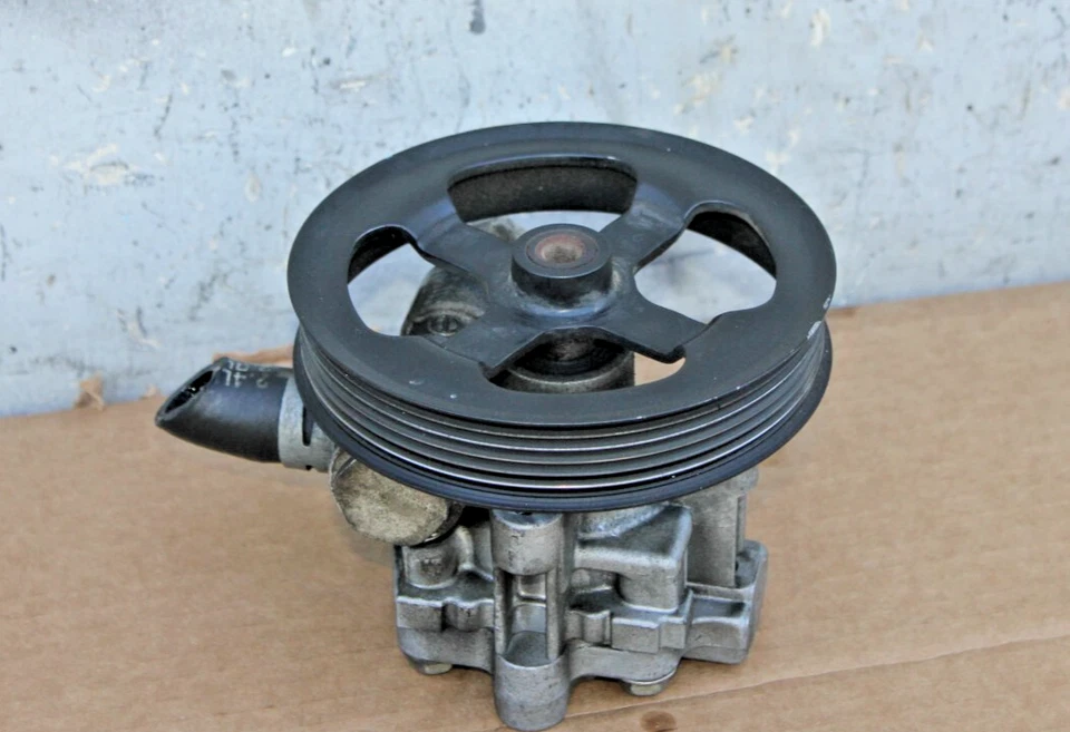 Bomba de dirección asistida OEM MOPAR para Dodge Journey 2007-2020 (B28) Foto 2 de 3