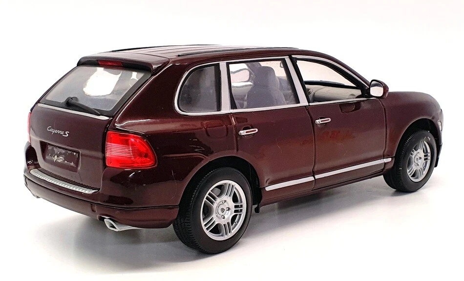 Maisto 2024 porsche cayenne