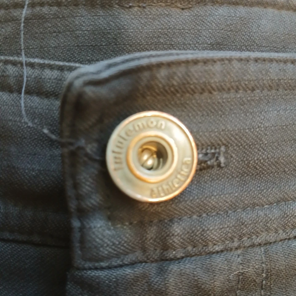 Pantalones Cortos Lululemon Athletica Para Hombres 36 Negros Ripstop Aire Libre Senderismo Bolsillos con Cremallera Foto 2 de 4