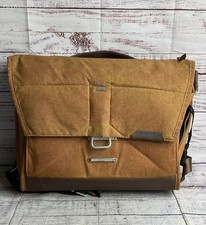 Peak Design Everyday 16" Messenger Bag Brown