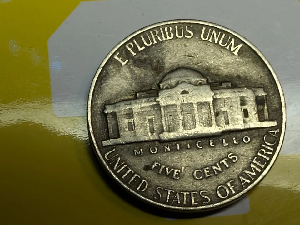 47 Jefferson Nickel  ERRORS (CHIPMUNK FACE,  TOP L/R OF MONUMENT, LAMINATE PEEL) - Image 2 of 4