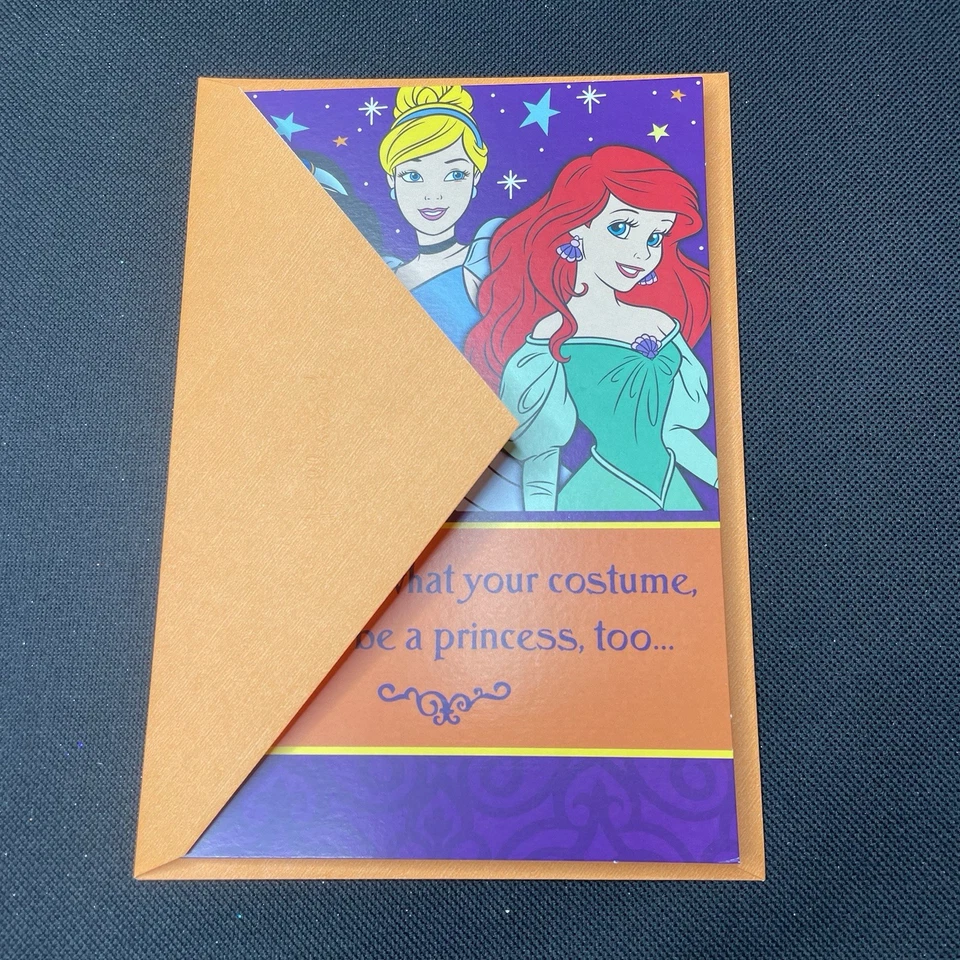 Tarjeta de felicitación Hallmark Expressions Disney Princesa Halloween naranja Foto 4 de 4