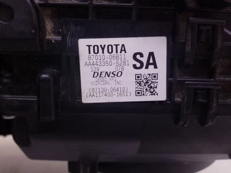 Núcleo calefactor TOYOTA CAMRY LE 18-25 R134A Foto 3 de 4