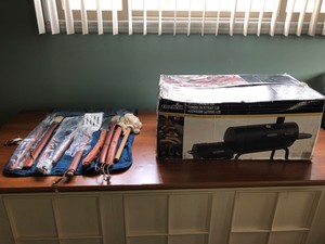 NEW Char-Broil Offset Smoker 430 Mod#12201570 Comes w ...