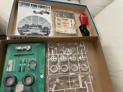 Tamiya 1/12 Lotus 49b Ford F1 Gold Leaf Big Scale Model Kit 12004