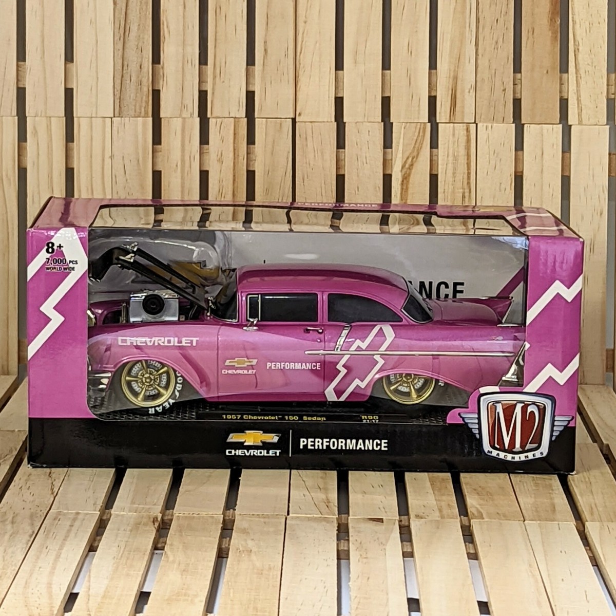 M2 1957 シボレー 150 セダン M2 Machines 1957 Chevrolet 150 Sedan Pink Pearl with Black