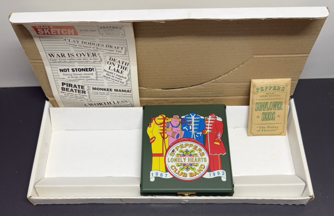 RARE Sgt Pepper's Lonely Hearts Club Band Wood Box Set Limited