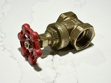 New - GLOBE VALVE - 1" Brass / Bronze - 1 inch Mueller - 200 WOG