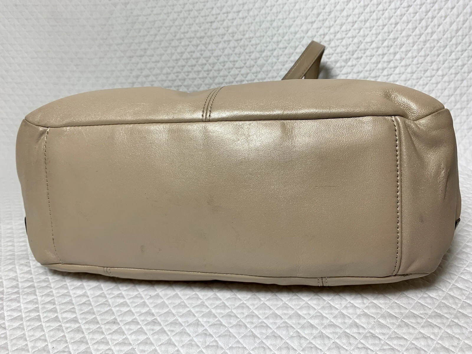 Borsa a tracolla Coach in pelle beige borsa a mano