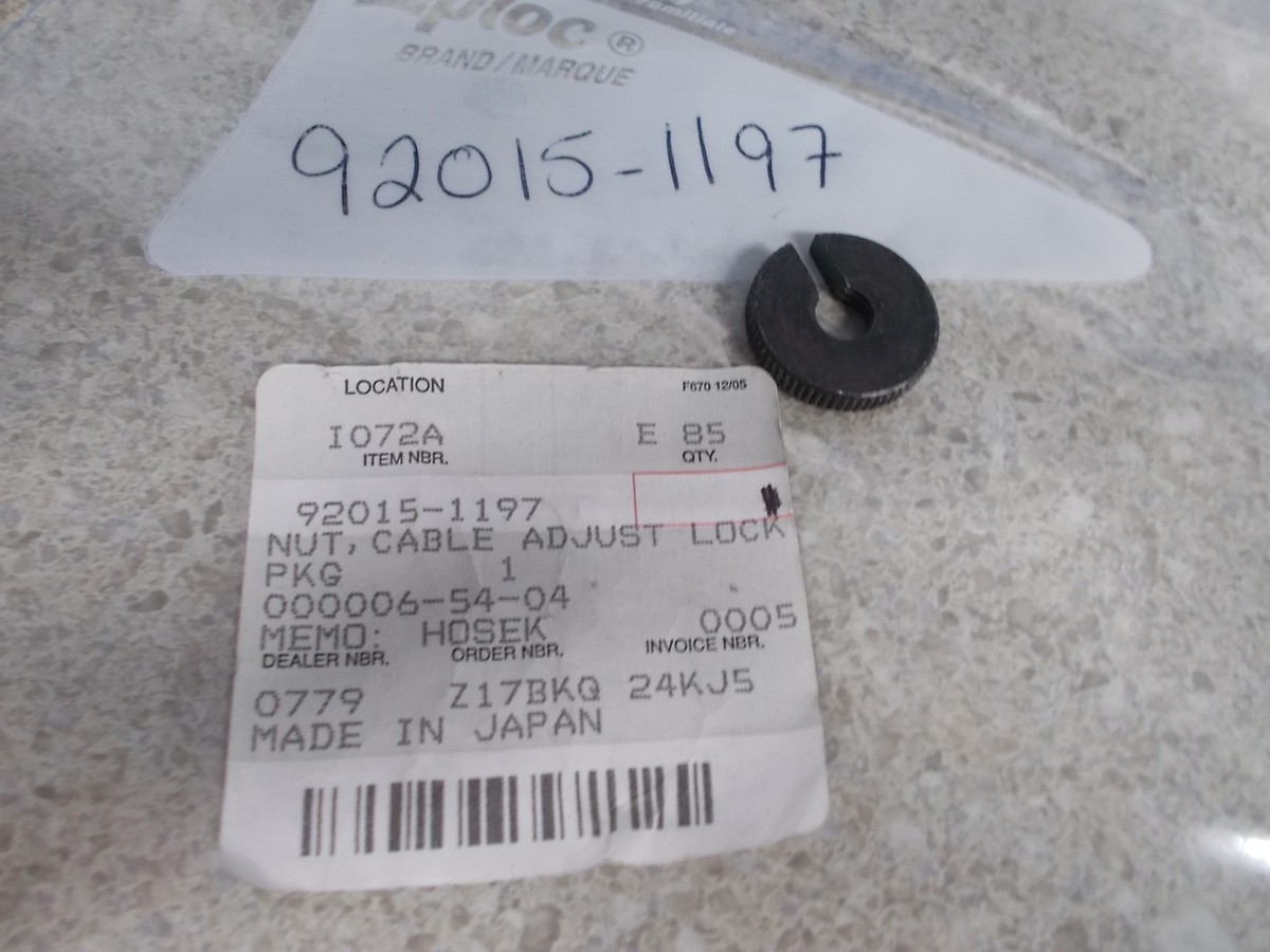 ラ Valproic acid affects neuronal fate and microglial function